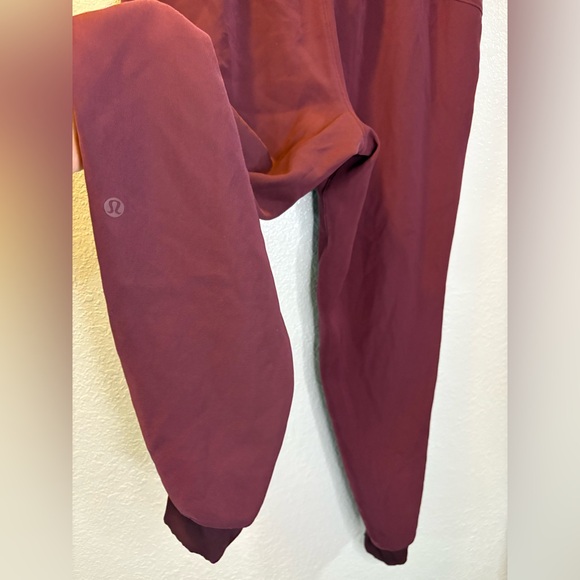 🍋Lululemon On The Fly Jogger - Picture 4 of 7